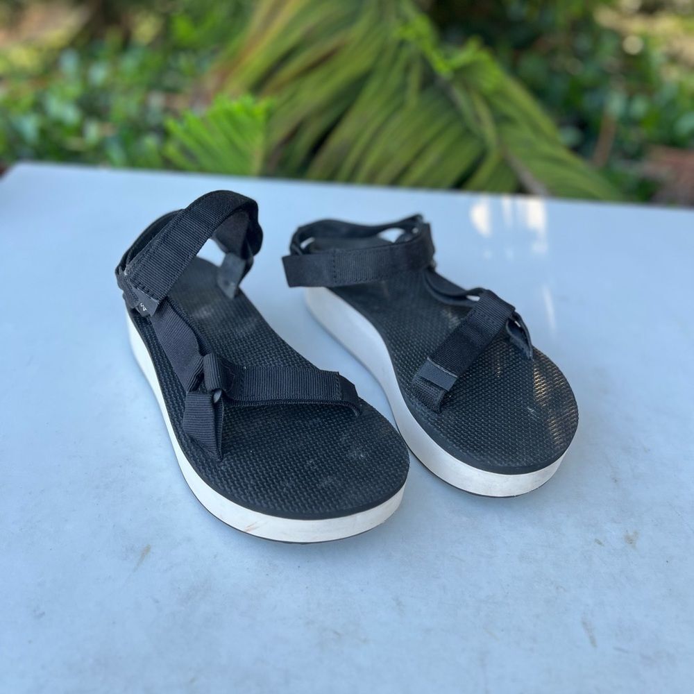 Teva Universal Platform Sandals Womens Size: 8